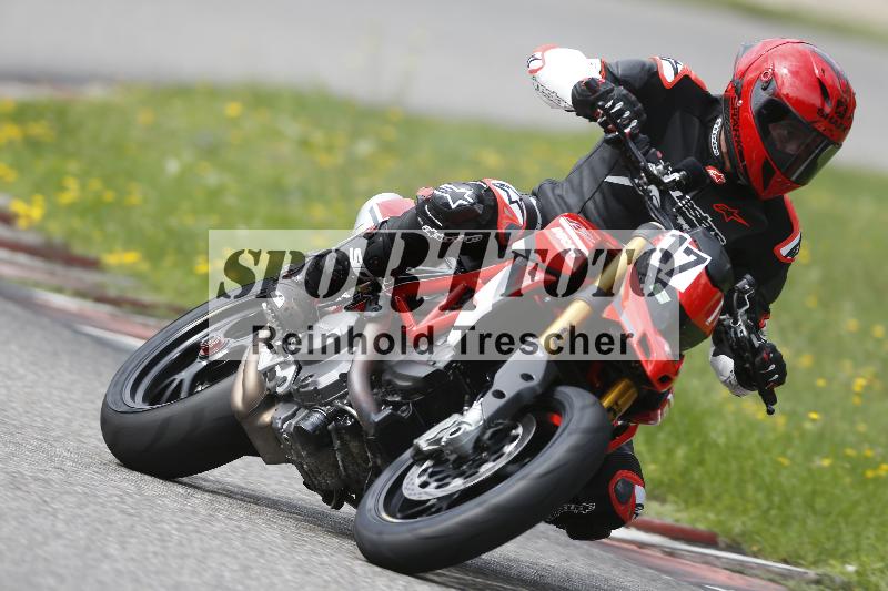 /37 28.07.2025 Dunlop Ride und Test Day ADR/Einsteiger gruen/17